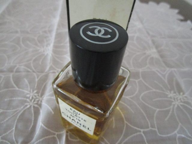 CHANEL �V���l�� NO19 �I�[�h�g���� 60ml �c�ʑ� �̎ʐ^3