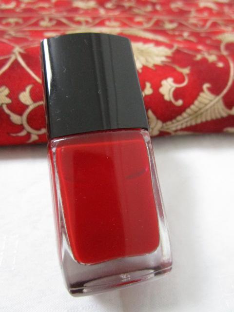 �V���l�� ���F���j �����O �g�D�j�� 528 CHANEL LE VERNIS ROUGE PUISSANT 13ml �̎ʐ^4