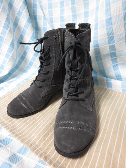 MU emotion�~�E�G���[�V���� �X�G�[�h�҂ݏグ�V���[�g�u�[�c �u���[�O���C 23.0cm �t�@�X�i�[�t �̎ʐ^1