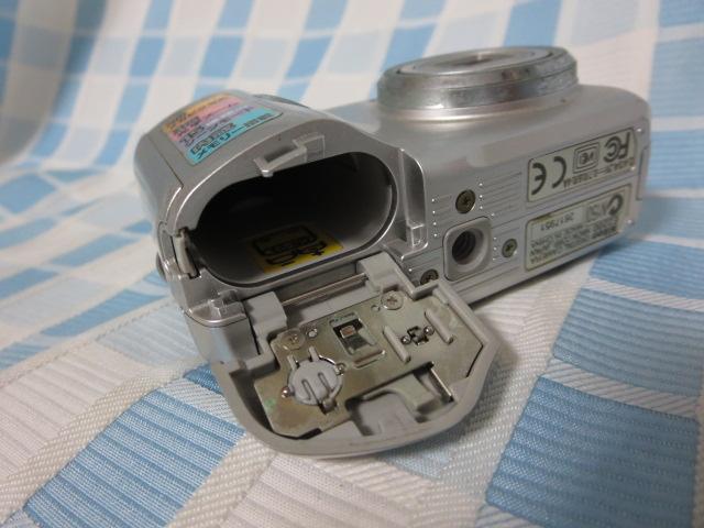 Nikon �R���f�W COOLPIX E2200 �W�����N �̎ʐ^4