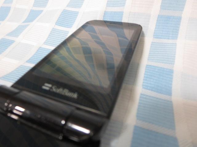 SoftBank �\�t�g�o���N 105SH �u���b�N �W�����N �̎ʐ^4