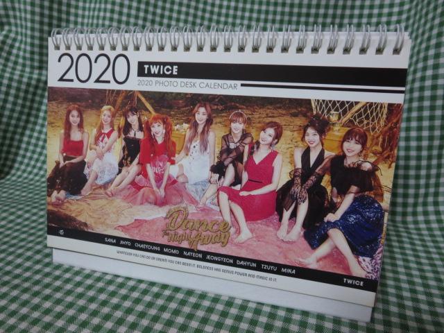 TWICE J_[ 2020 ̎ʐ^1