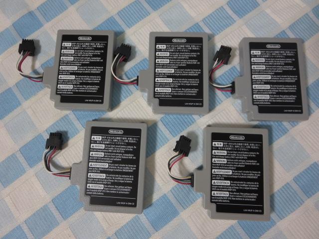 WiiU �Q�[���p�b�h�p �o�b�e���[�p�b�N 5�Z�b�g WUP-012 �C�V������ �̎ʐ^2