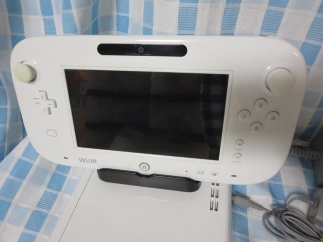 Wii U �X�v���g�D�[���Z�b�g �� 32GB �����ɗV�ׂ�Z�b�g+�}���I�J�[�g8 ���m�������ς� �̎ʐ^2