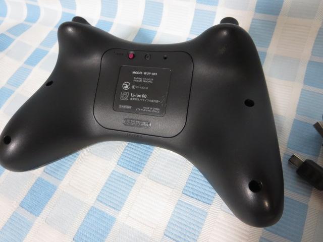 �C�V�� WiiU Pro�R���g���[���[ �N�� WUP-005 ����m�F�� B �[�d�R�[�h�t �̎ʐ^4