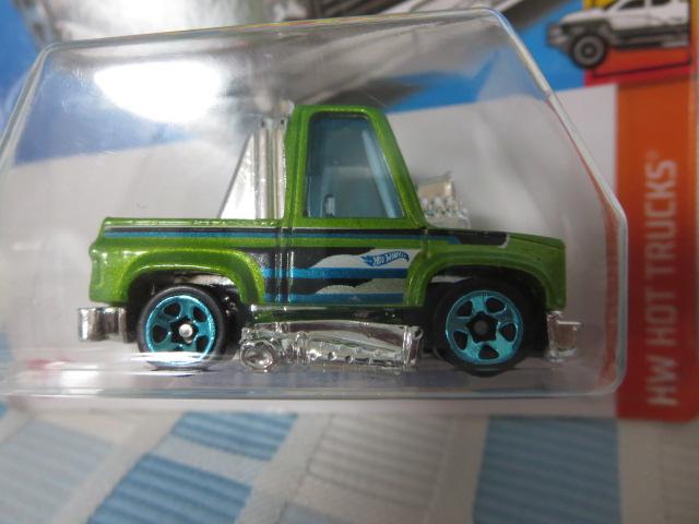 Hot Wheels �z�b�g�E�B�[�� TOON'D '83 CHEVY SILVERADO �O���[�� HNJ89-M910D �̎ʐ^2