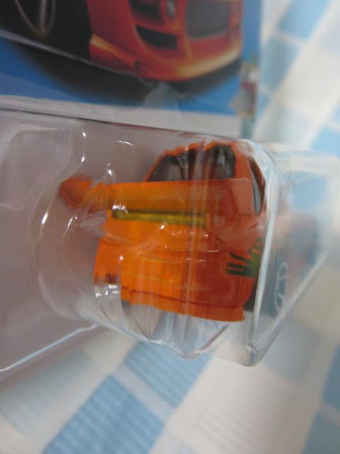 Hot Wheels �z�b�g�E�B�[�� '94 TOYOTA SUPRA TOONED HNK45-N910M �̎ʐ^3