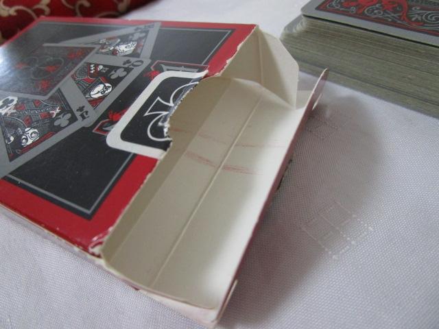 ���� BICYCLE �|�[�J�[�T�C�Y �g�����v TRAGIC ROYALTY AIR-CUSHION �u���b�N���C�g�Ō��� �̎ʐ^10