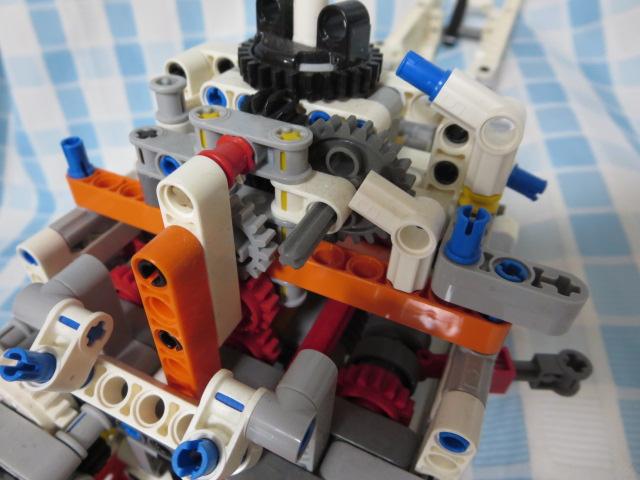 LEGO ���S 42052 �e�N�j�b�N �w�r�[���t�g �w���R�v�^�[�̎c�[ �W�����N �̎ʐ^3