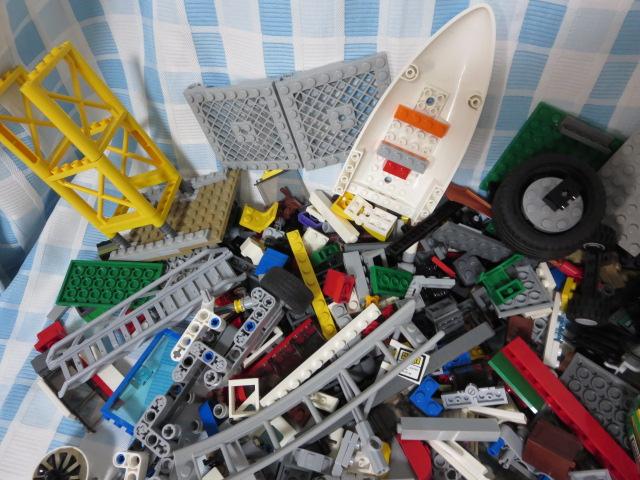 LEGO���S �����ȃZ�b�g�̃p�[�c�����፬����R 2.2kg�Z�b�g �̎ʐ^10