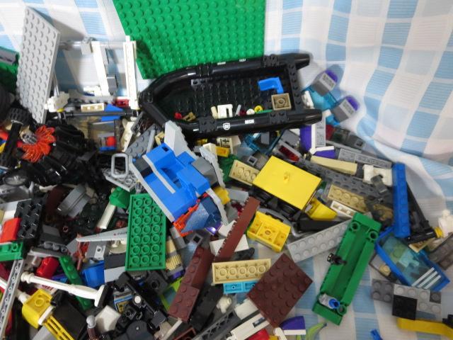 LEGO���S �����ȃZ�b�g�̃p�[�c�����፬����R 2.2kg�Z�b�g �̎ʐ^4