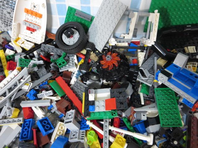 LEGO���S �����ȃZ�b�g�̃p�[�c�����፬����R 2.2kg�Z�b�g �̎ʐ^7