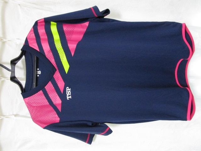 TSP �싅�E�F�A T�V���c �l�C�r�[�~�s���N XL �̎ʐ^1