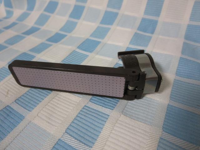 ��|�� M �}�O�l�b�g ���΂� ��1.5-2.0cm �̎ʐ^1