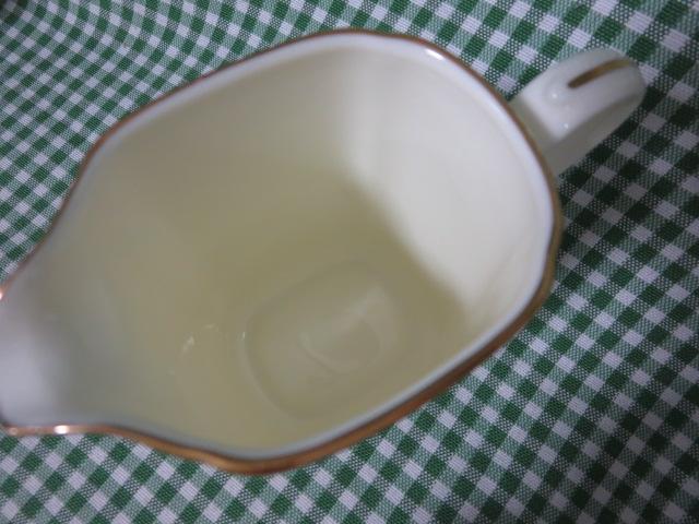 m^PNittoroyal BONE CHINA ~Nsb`[ ̎ʐ^4