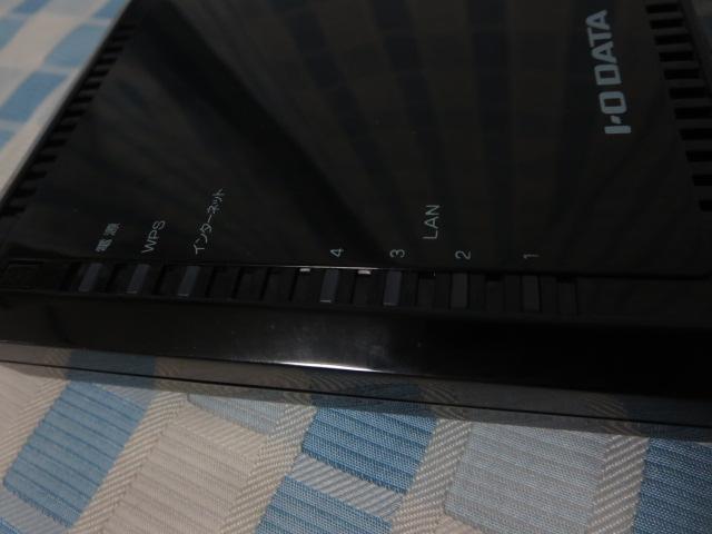 I-O DATA ����LAN���[�^�[ WN-G300R2 �̎ʐ^2