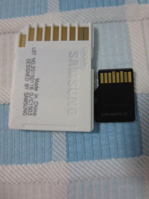 ELECOM microSDJ[hSDHC 16GB Class10/A_v^t ̎ʐ^2