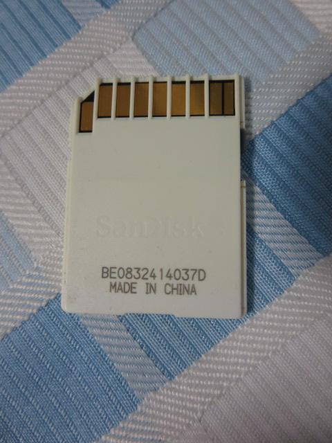 SanDisk SDJ[h 2GB  ̎ʐ^2