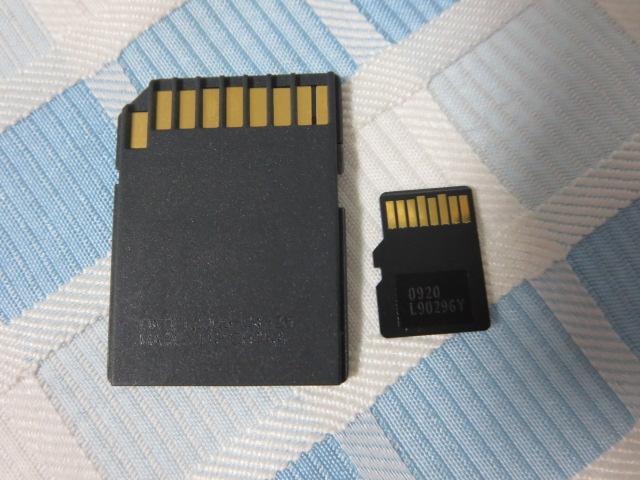  microSD[J[h 2GB +A_v^ ̎ʐ^2