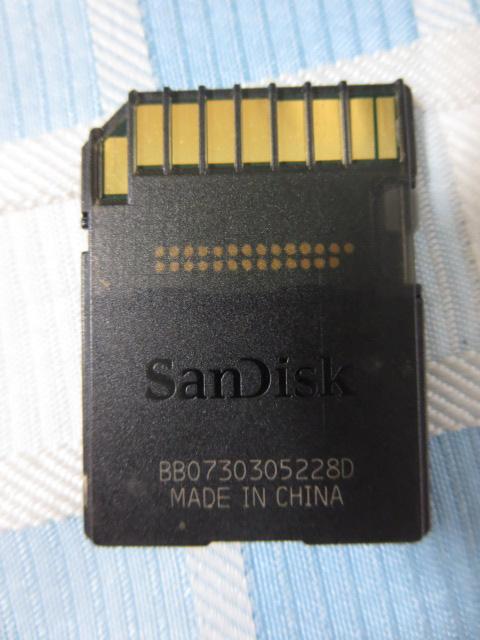 SanDisk SD�������[�J�[�h ultraII 1.0GB �̎ʐ^2