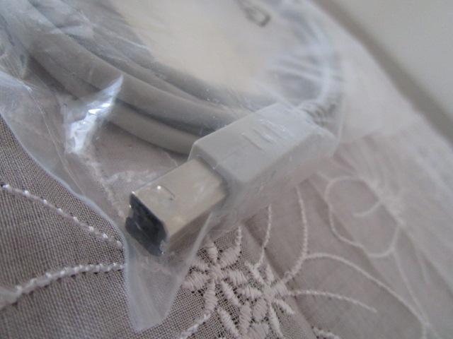 ���g�p hp USB�P�[�u�� �[�d�P�[�u�� 8121-0789 �̎ʐ^4